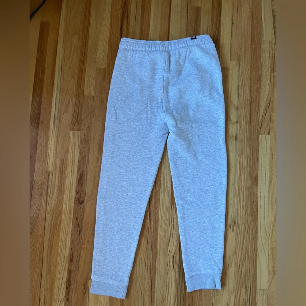 PUMA - Youth Gray Sweatpants - Large